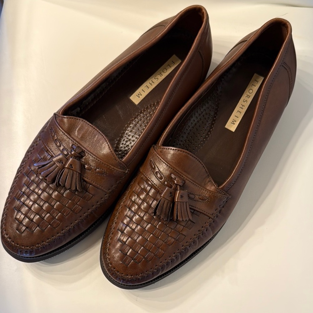Florsheim Brown Leather Loafers Classic Slip-On Design
